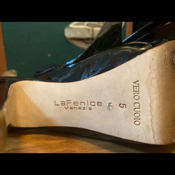 LaFenice Venezia Black Stilletos - Picture 7 of 7